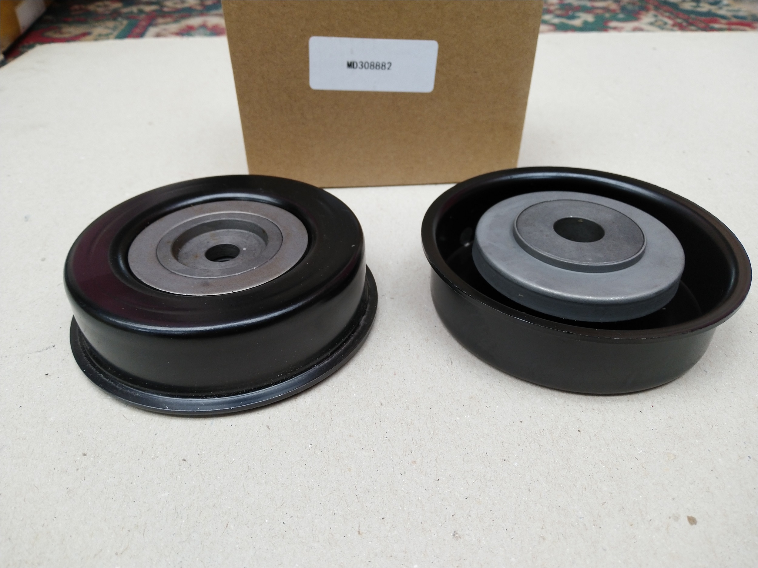 Tensioner Pulley for aux belt